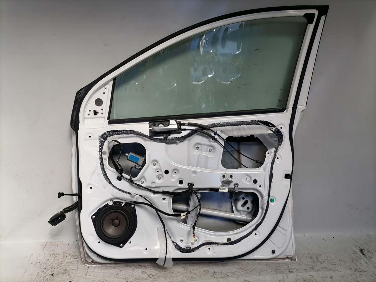 Hyundai I10 IA original Tür vorn rechts Polarweiss BMS Bj.2016